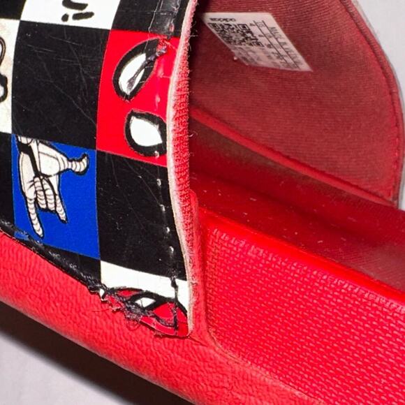 Adidas x Disney Kids Size 4 Adilette Comfort Spider-Man Slide Sandals Casual - Picture 6 of 11